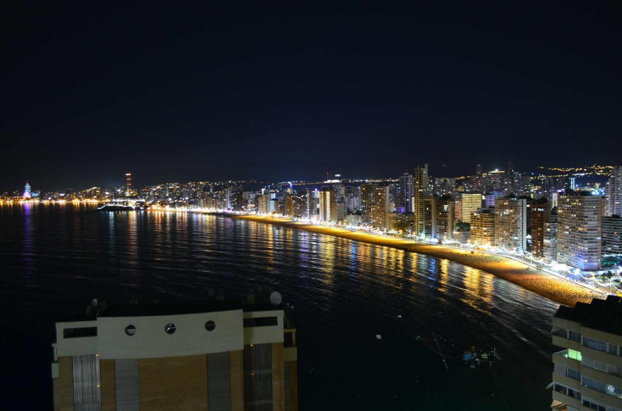 Apartamento El Faro De Μπένιντορμ Εξωτερικό φωτογραφία